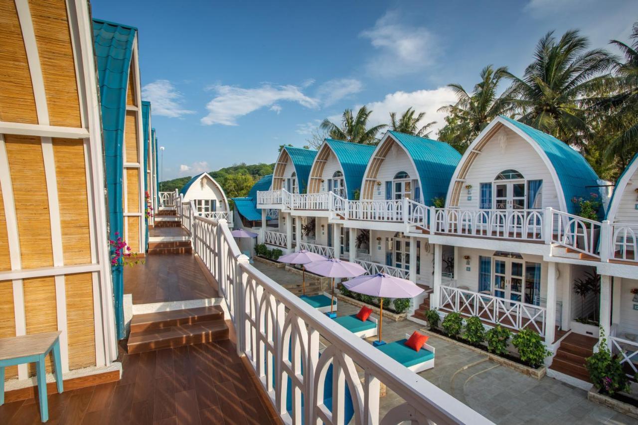 Santorini Beach Resort Quần đảo Gili Ngoại thất bức ảnh